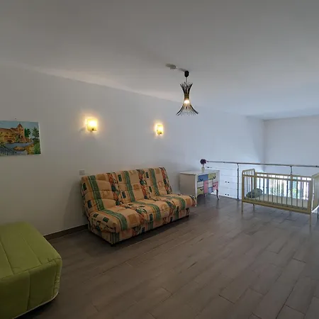 Casa vacanze Gite Charmant Pour 6 Avec Terrasse, Jardin Et Wifi, Proche De Bar-le-duc Et Nancy - Fr-1-585-98