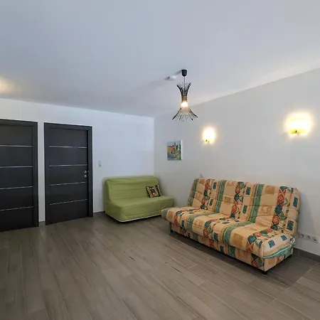 Gite Charmant Pour 6 Avec Terrasse, Jardin Et Wifi, Proche De Bar-le-duc Et Nancy - Fr-1-585-98