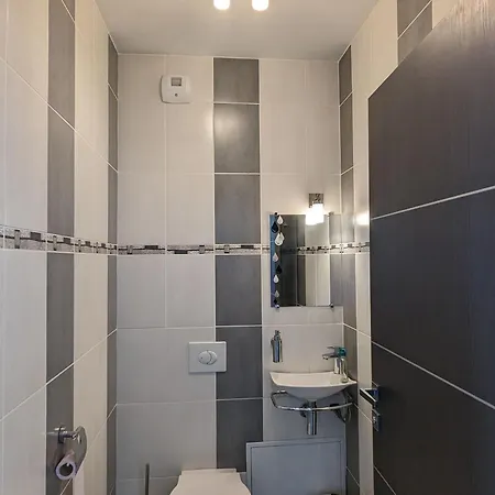 Gite Charmant Pour 6 Avec Terrasse, Jardin Et Wifi, Proche De Bar-le-duc Et Nancy - Fr-1-585-98 * Longeaux